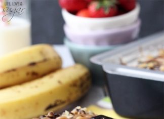 Αφράτη Παστα με φρούτα