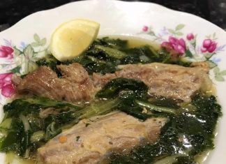 Βραστό Χοιρινό με χόρτα σε χυμό λεμονιού. Βραστό Χοιρινό με χόρτα