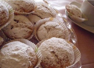 Γλυκομπουκίτσες με μαρμελάδα