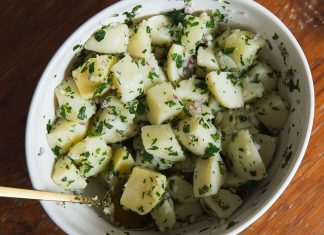 Δροσερή Πατατοσαλάτα Δροσερη Πατατοσαλάτα