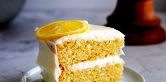 Δροσερό Κέικ λεμονιού με limoncelo