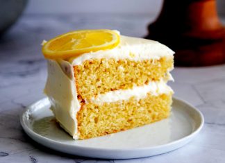 Δροσερό Κέικ λεμονιού με limoncelo