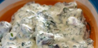 μανιταροσαλάτα