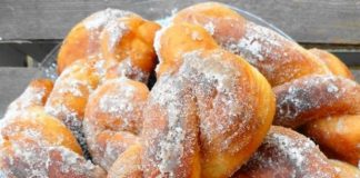 Ντόνατς πλεξουδάκια