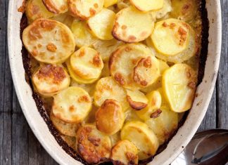 Πατάτες Ογκρατέν με γραβιέρα και σκόρδο