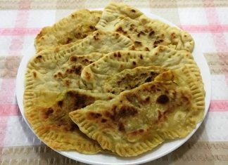 Πιταρακια γεμιστα με κολοκυθι