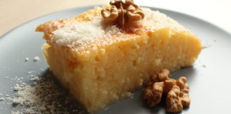 Ρεβανί σε σιρόπι γαλακτος