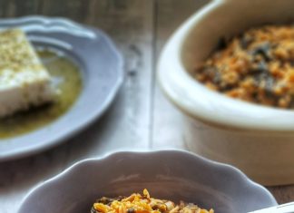 Σπανακόρυζο