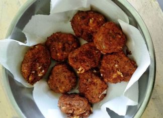 Τοματοκεφτέδες