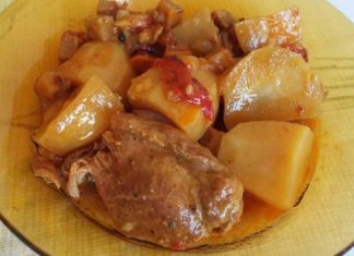 Χοιρινό Κότσι με λαχανικά στο φούρνο