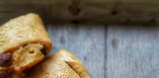 χαλουμοπιτάκια