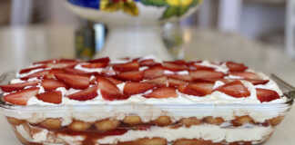 τιραμισού φράουλα