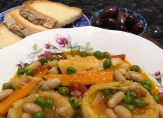 Αγγινάρες με λαχανικά