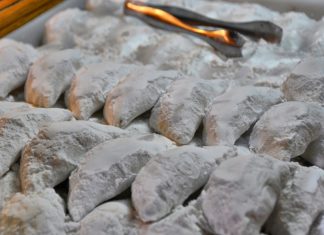 Αμυγδαλωτα Μονεμβασιάς