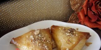 Τρίγωνα με Κρέμα Γαλακτομπούρεκου