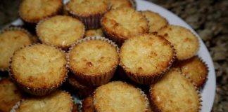 Γλυκάκι καρύδας