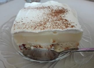 Εκμεκ με τσουρέκι