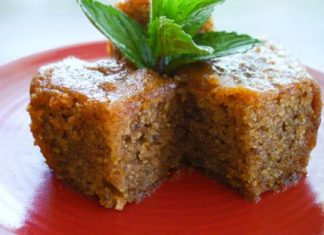 Μελαχρινή Καρυδόπιτα