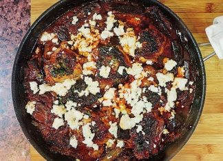 Κοτόπουλο με μελιτζάνες και φέτα Κοτόπουλο στο φούρνο με μελιτζάνες