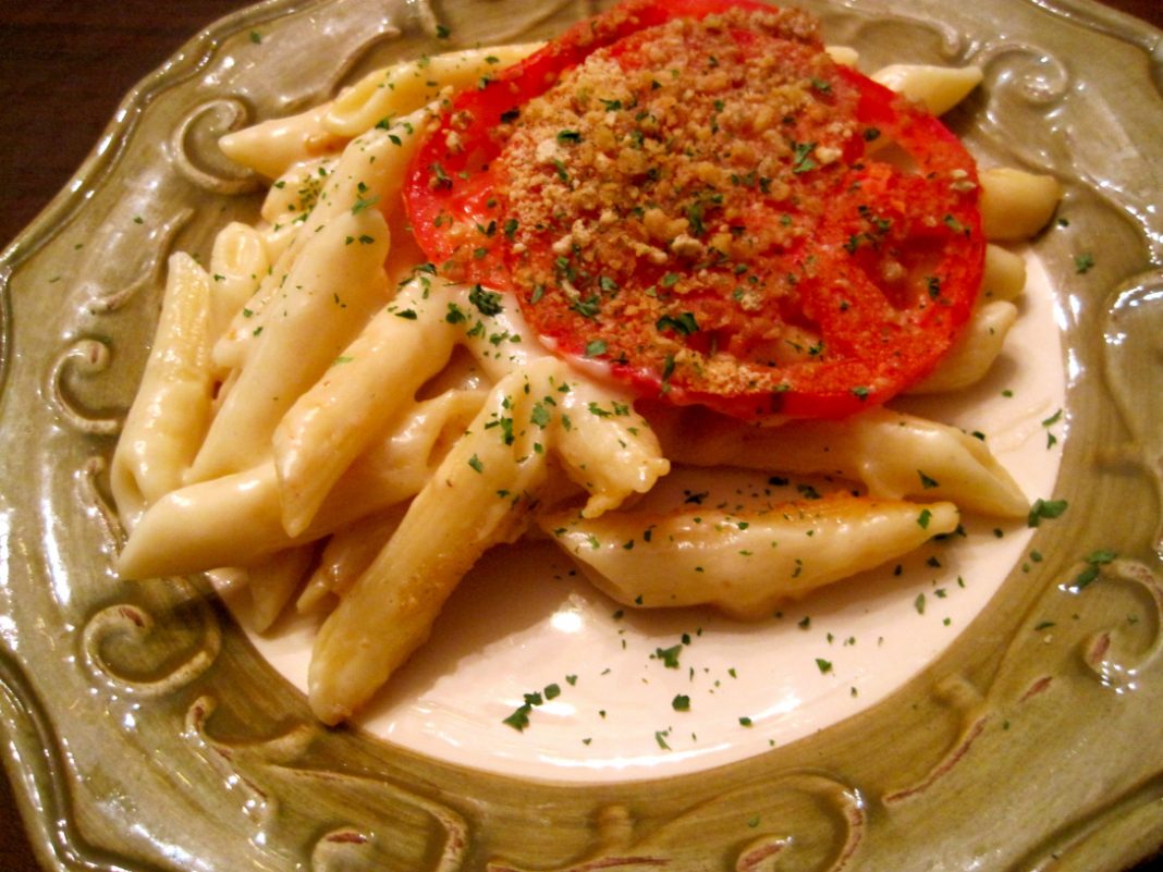 Μακαρόνια με 3 τυρια