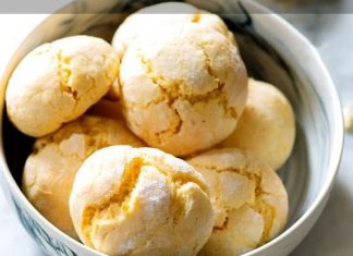 Μπισκοτένια κουλουράκια λεμονιού