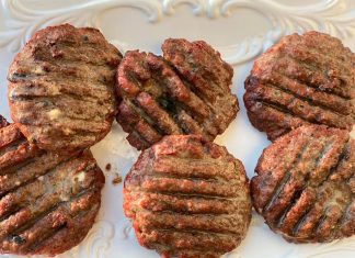 Μπιφτέκια με Φέτα