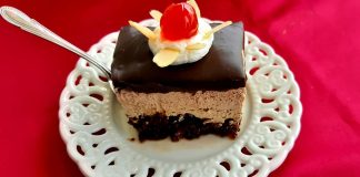 πάστα ταψιού σοκολατίνα