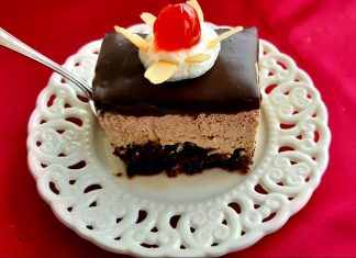 πάστα ταψιού σοκολατίνα