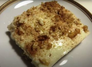 Πουτίγκα με φρυγανιές