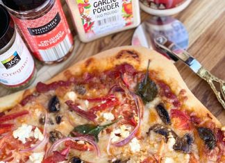 Σπιτική καρπαθια πίτσα