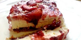 Τσιζ Κέικ Φράουλα