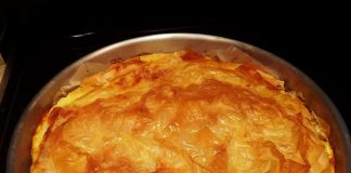 Τυρόπιτα με Μπεσαμελ