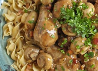 Χυλοπίτες με Κοτόπουλο Χυλοπίτες με Κοτόπουλο