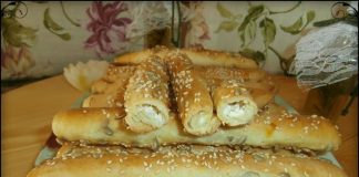 τυροκριτσίνια