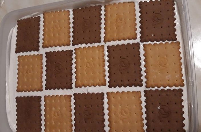 Παγωτό με γλυκό του κουταλιού Παγωτό με γλυκό του κουταλιού