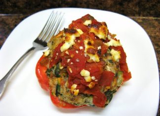 Απολαυστικές Γεμιστές κόκκινες Πιπεριές Γεμιστές Πιπεριές