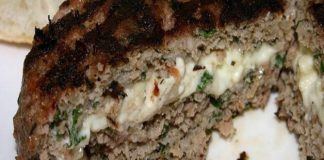 Μπιφτέκι ταψιού γεμιστό με φέτα