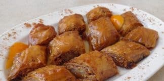 Μπακλαβαδάκια