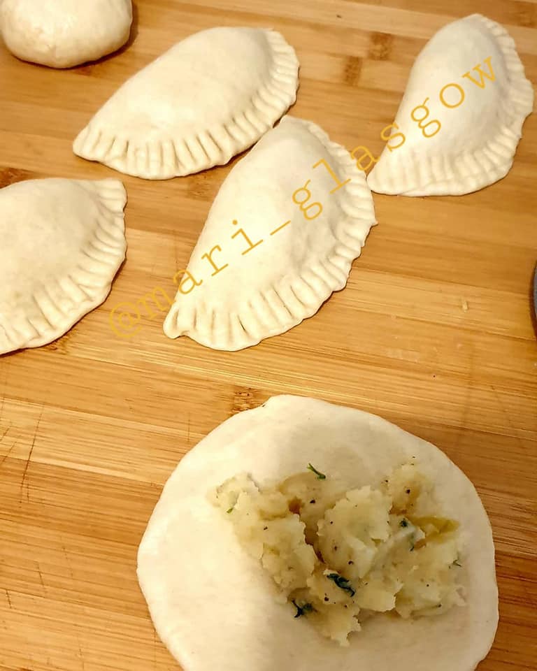 ΠΙΣΣΙΑ τα Ποντιακά Πιροσκί