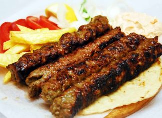 Ψητό Σπιτικό κεμπάπ