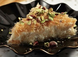 σιροπιαστό πολίτικο κιουνεφέ