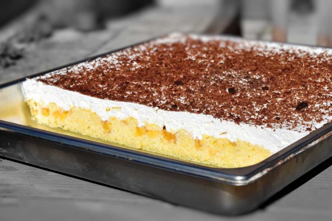 kalokairino gliko Κέικ με ροδάκινα