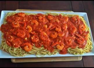 Μακαρόνια με γαρίδες Σαγανάκι Μακαρόνια με γαρίδες Σαγανάκι