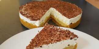 Κομμάτι από Μπανόφι, που αναδεικνύει τις στρώσεις μπισκότου, καραμέλας, μπανάνας και σαντιγύς.