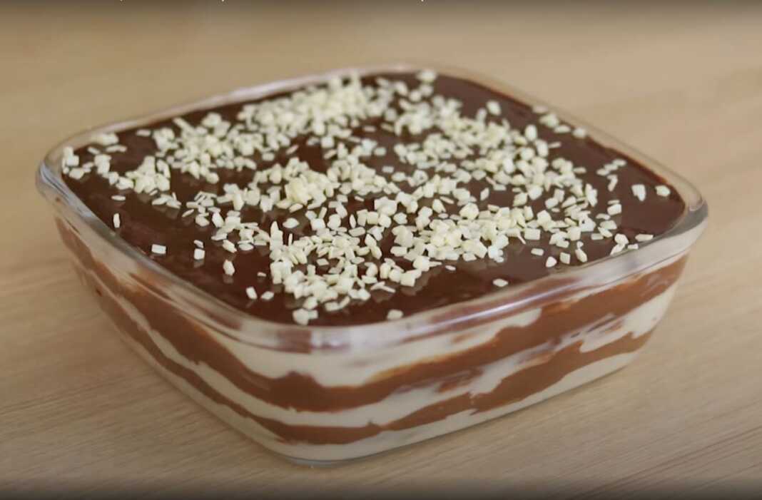 Μπισκοτογλυκό με μους λεμονιού και σοκολατας