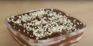 Μπισκοτογλυκό με μους λεμονιού και σοκολατας