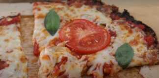 Πίτσα με βάση κολοκύθι