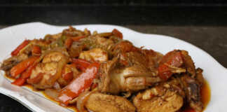 κοτόπουλο με πιπεριές