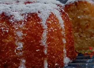 Κείκ Σιμιγδάλι με καρύδα