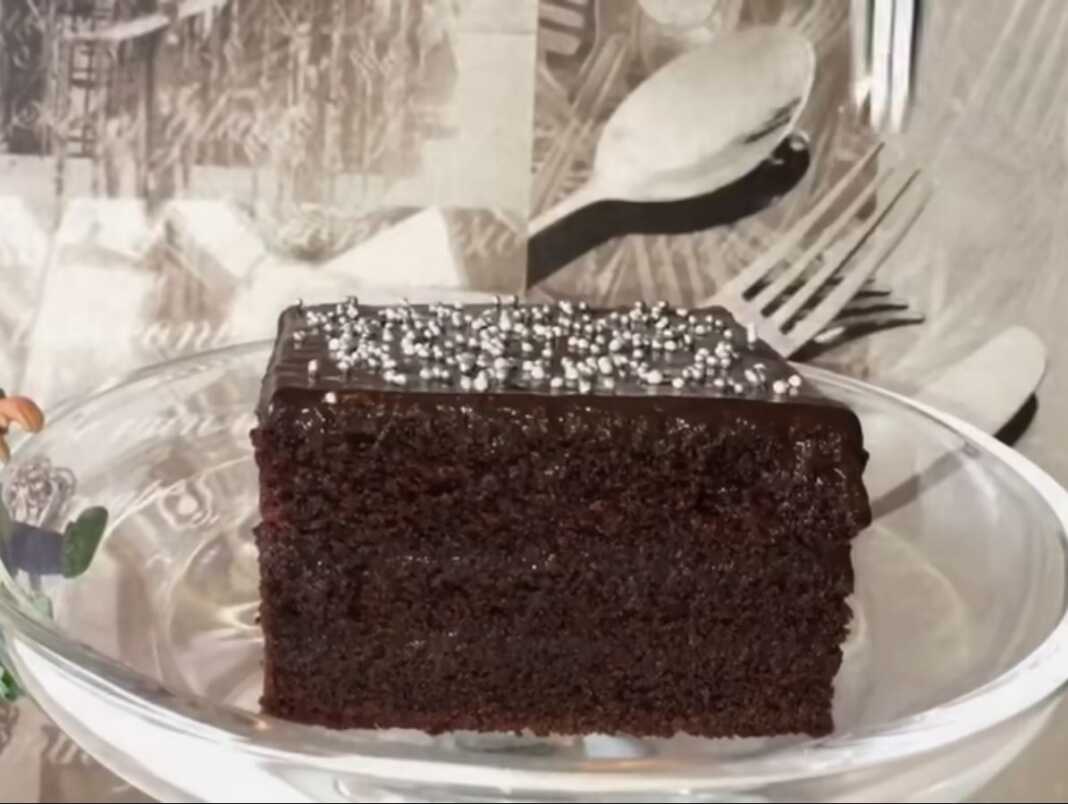 σπιτική σοκολατόπιτα